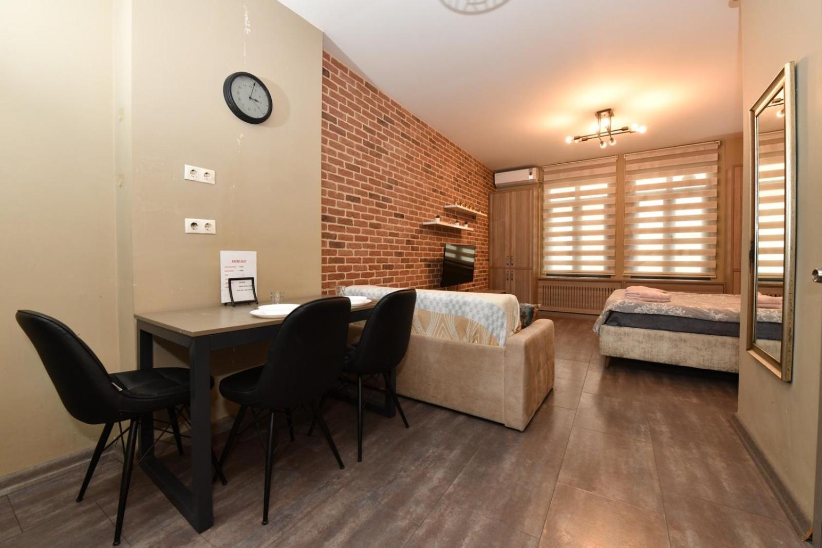 94 3 Apartamento *